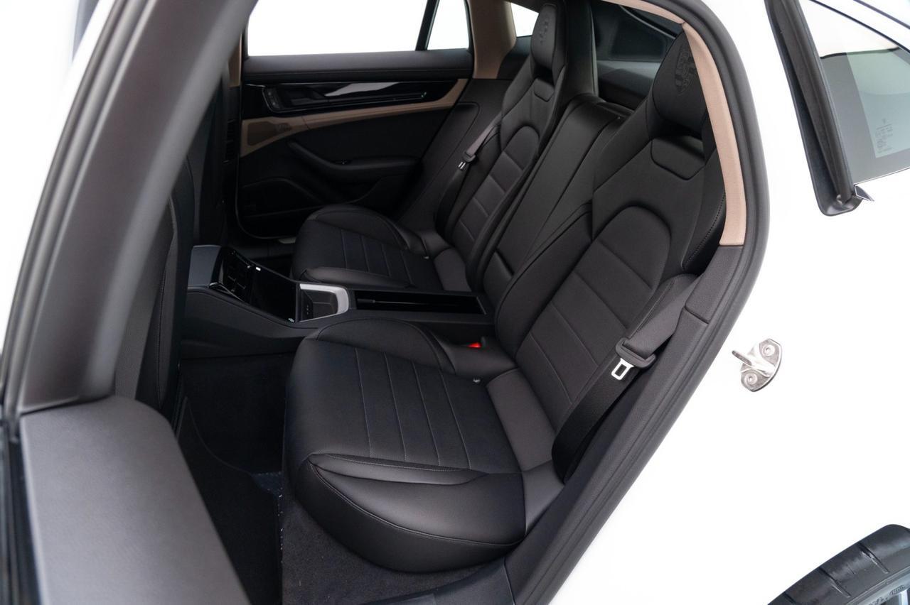 2025 Porsche Panamera 4 Pompano Beach FL