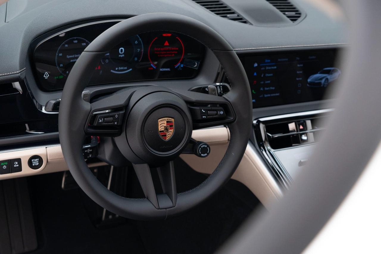 2025 Porsche Panamera 4 Pompano Beach FL