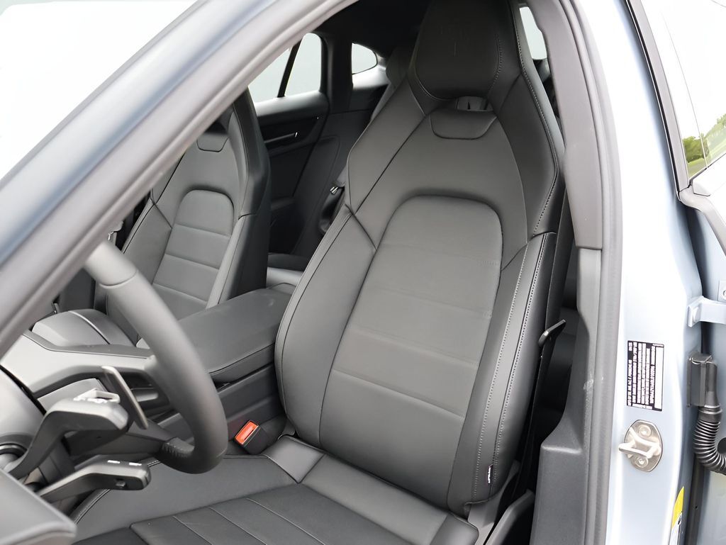 2025 Porsche Panamera 4 San Clemente CA