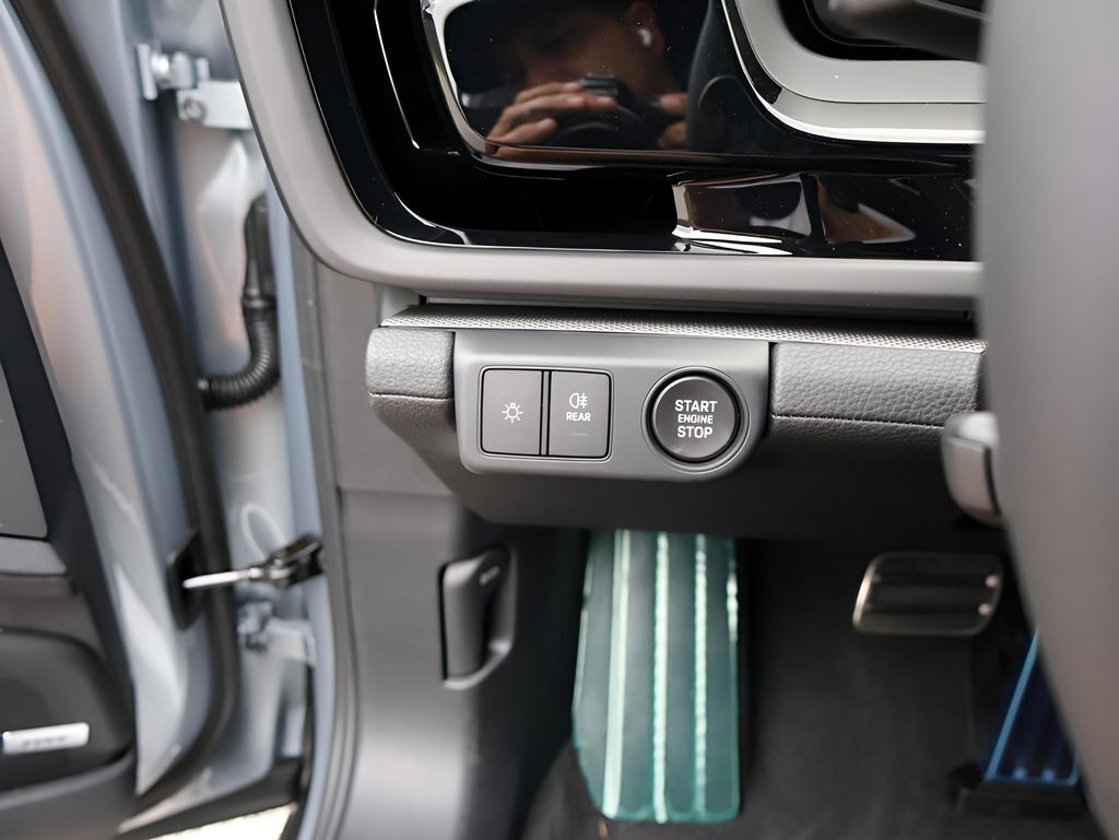 2025 Porsche Panamera 4 San Clemente CA