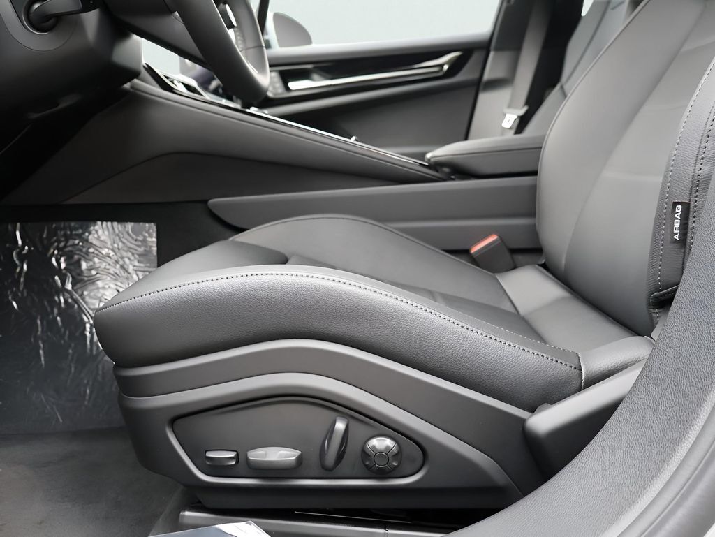 2025 Porsche Panamera 4 San Clemente CA