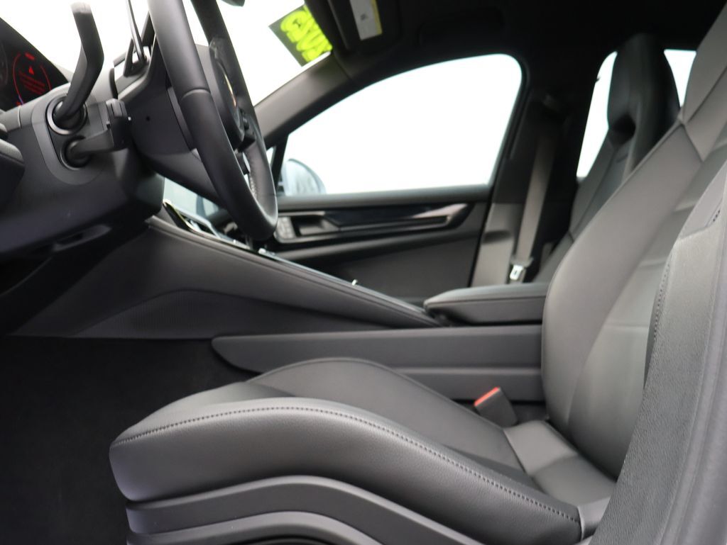 2025 Porsche Panamera 4 San Clemente CA