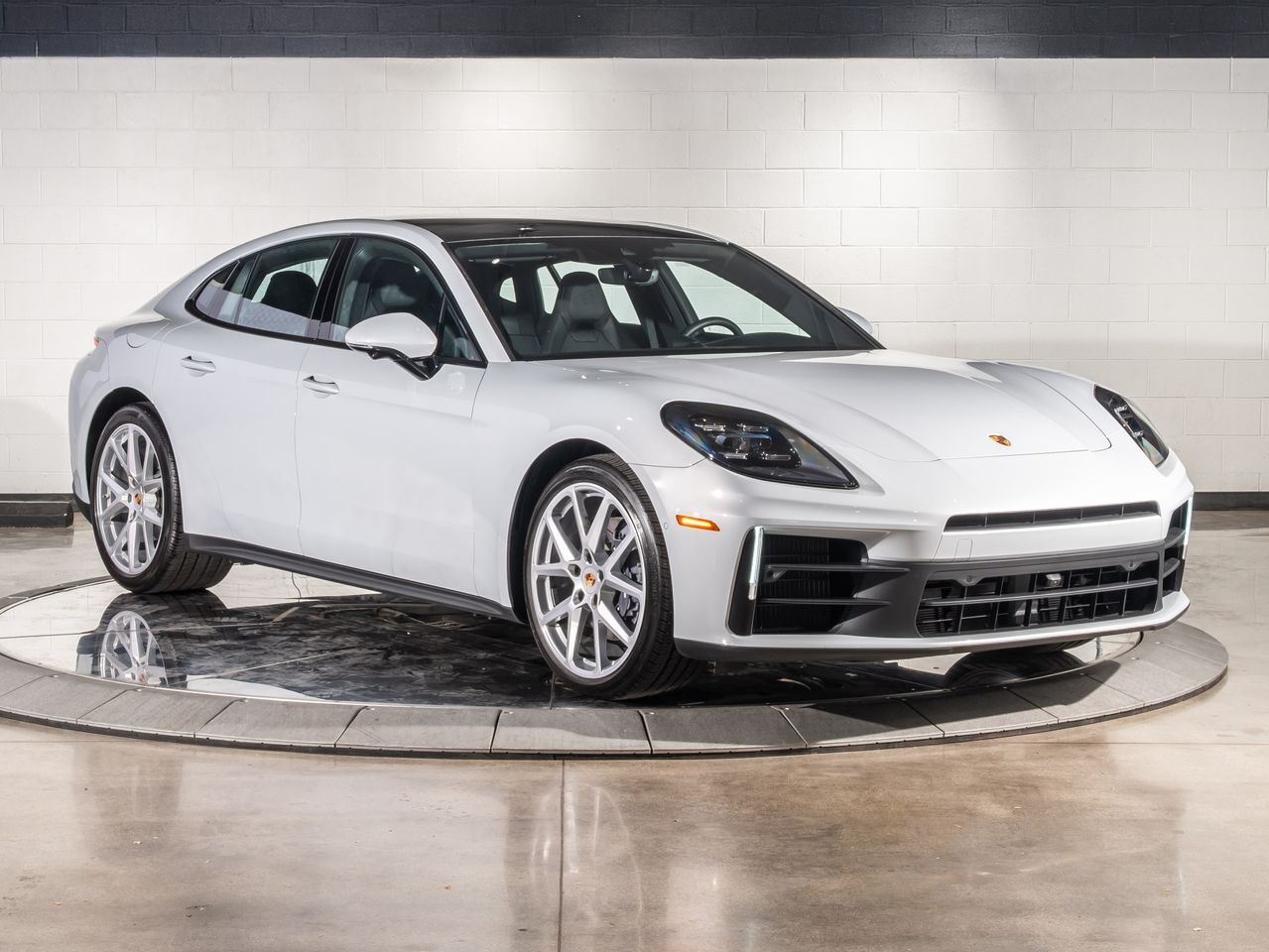 2025 Porsche Panamera 4 Santa Clarita CA