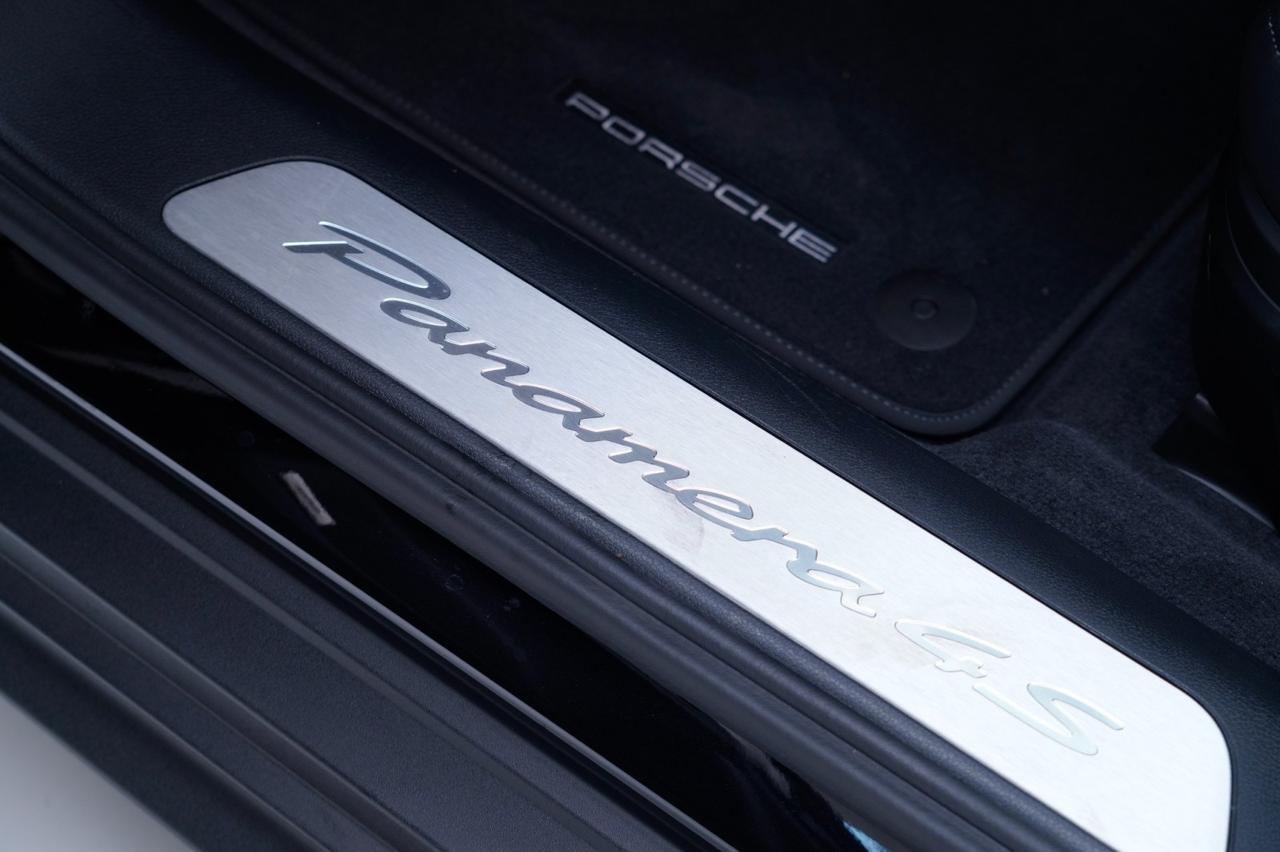 2025 Porsche Panamera 4S E-Hybrid Pompano Beach FL