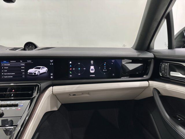 2025 Porsche Panamera Turbo E-Hybrid Newark DE