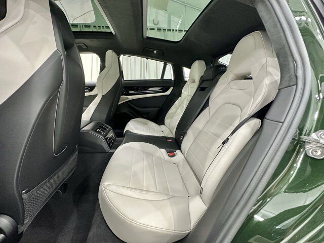 2025 Porsche Panamera Turbo E-Hybrid Newark DE