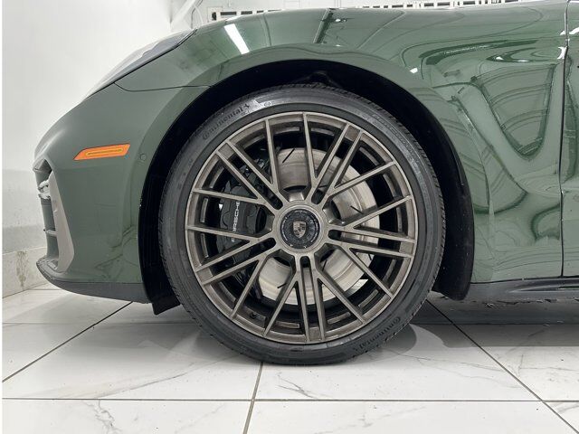 2025 Porsche Panamera Turbo E-Hybrid Newark DE