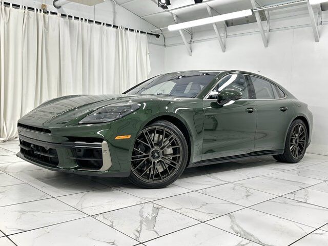 2025 Porsche Panamera Turbo E-Hybrid Newark DE
