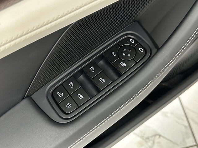2025 Porsche Panamera Turbo E-Hybrid Newark DE