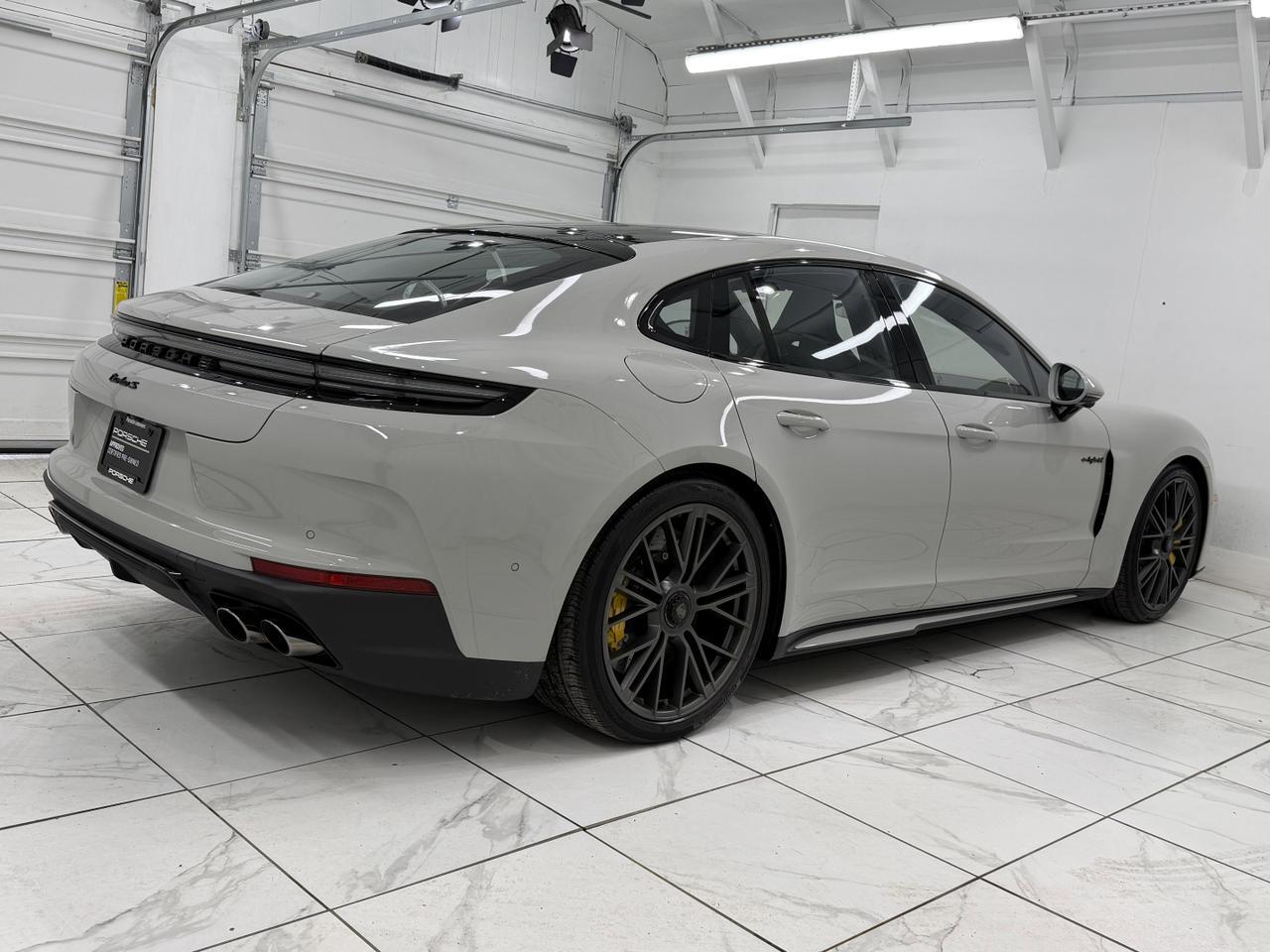 2025 Porsche Panamera Turbo S E-Hybrid Newark DE