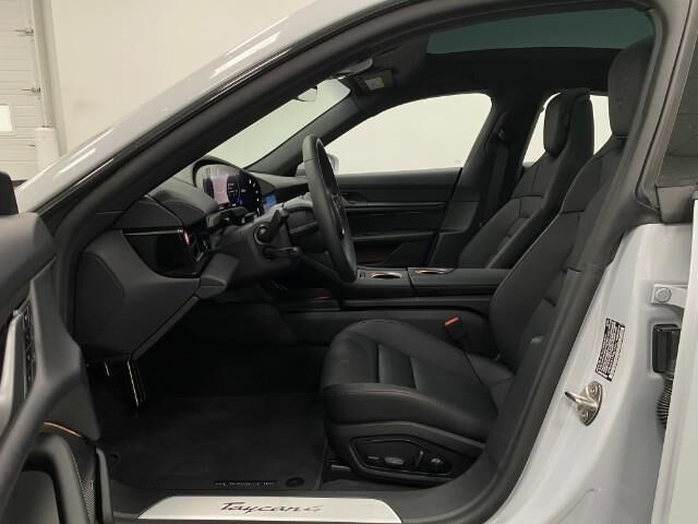 2025 Porsche TAYCAN Appleton WI