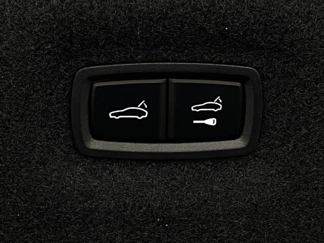 2025 Porsche TAYCAN Appleton WI