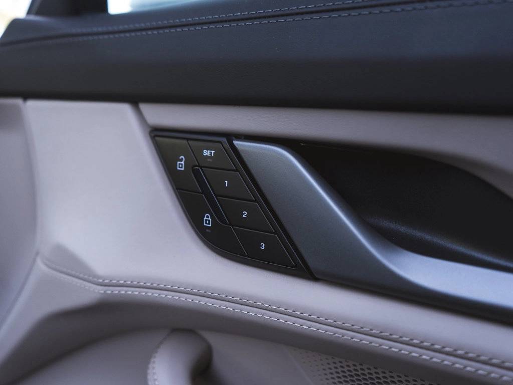 2025 Porsche Taycan Bakersfield CA