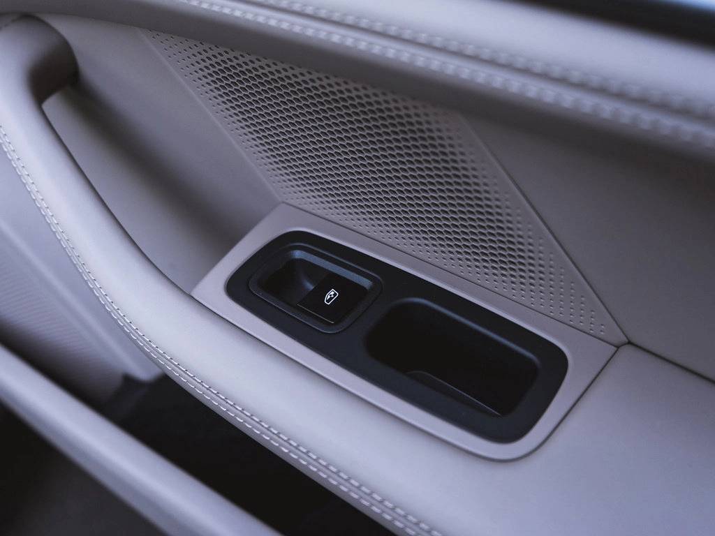 2025 Porsche Taycan Bakersfield CA
