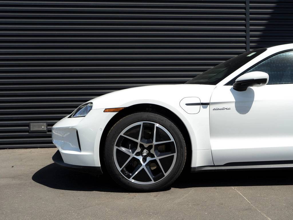 2025 Porsche Taycan Bakersfield CA