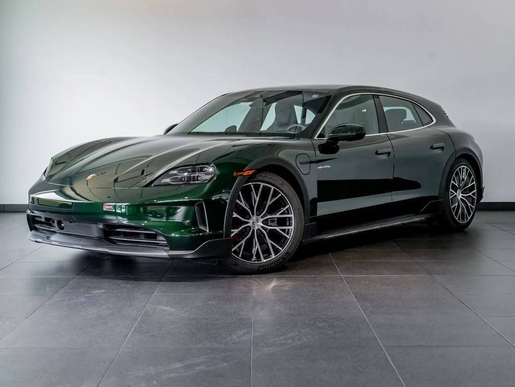 2025 Porsche Taycan Cross Turismo 4S Base
