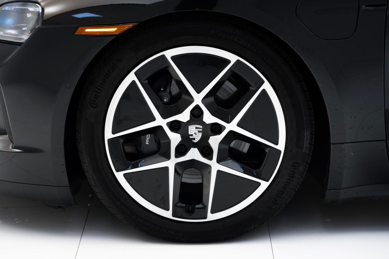 2025 Porsche Taycan Pompano Beach FL