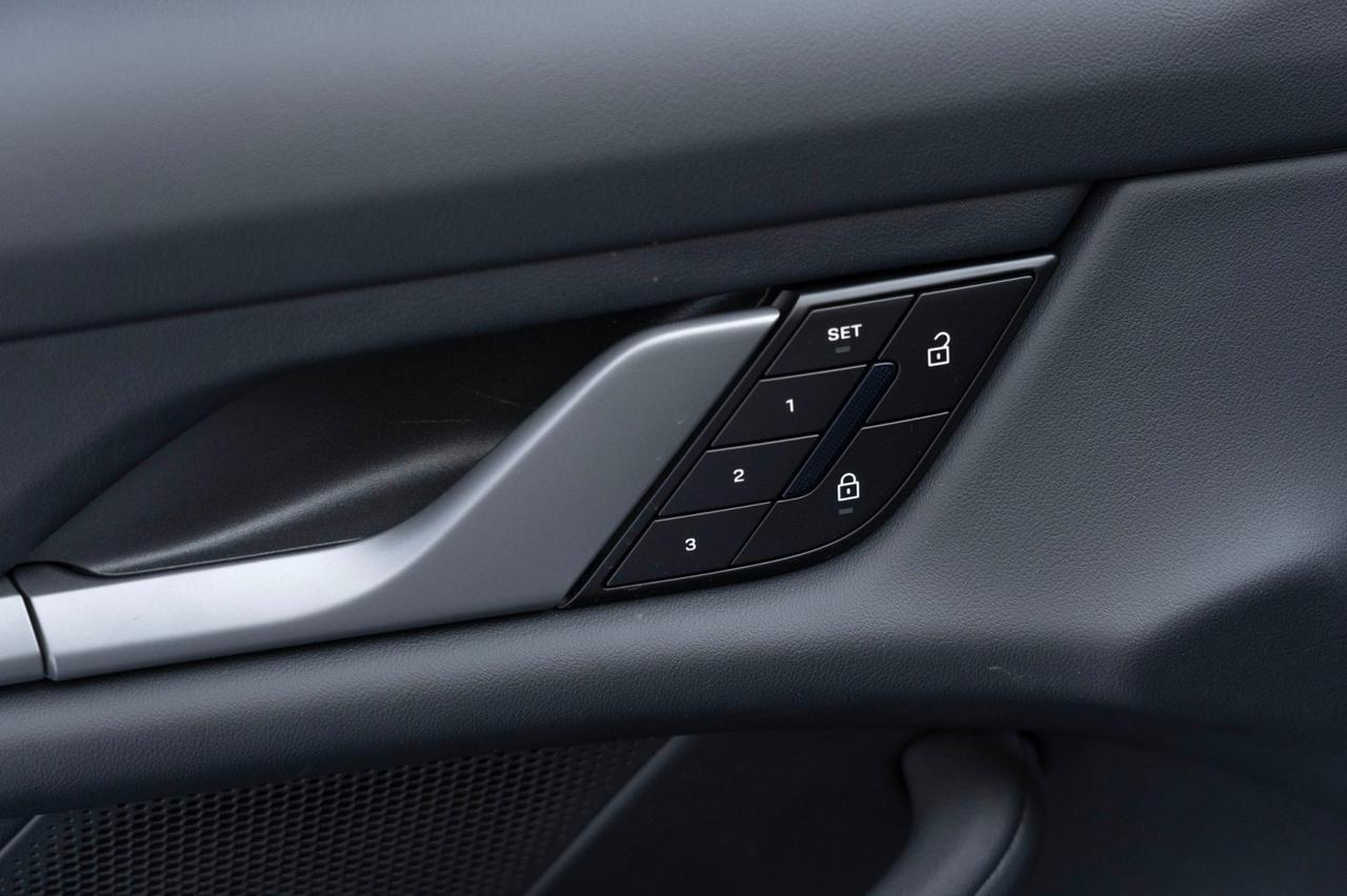 2025 Porsche Taycan Pompano Beach FL