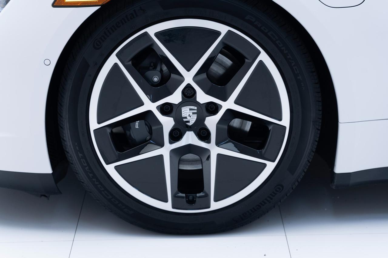 2025 Porsche Taycan Pompano Beach FL