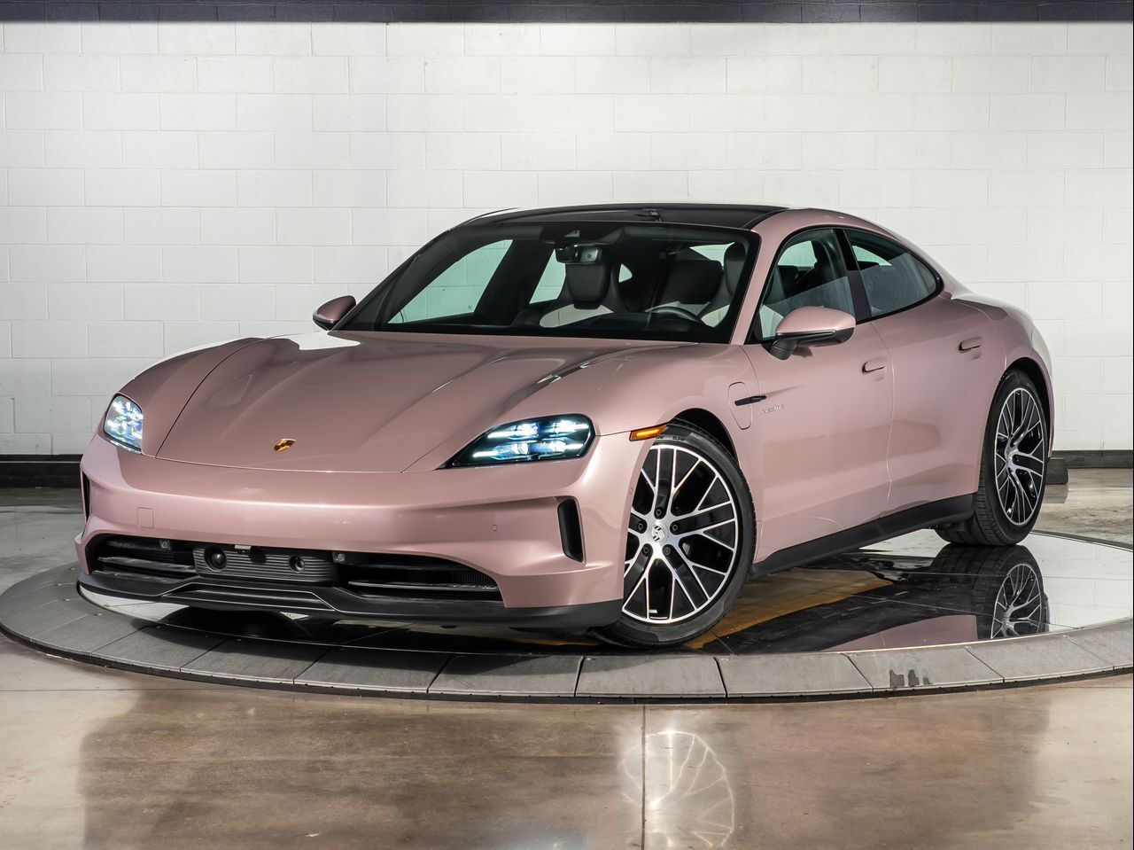 2025 Porsche Taycan