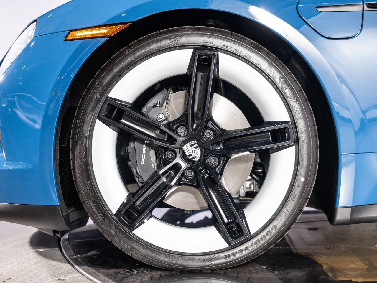2025 Porsche Taycan Santa Clarita CA