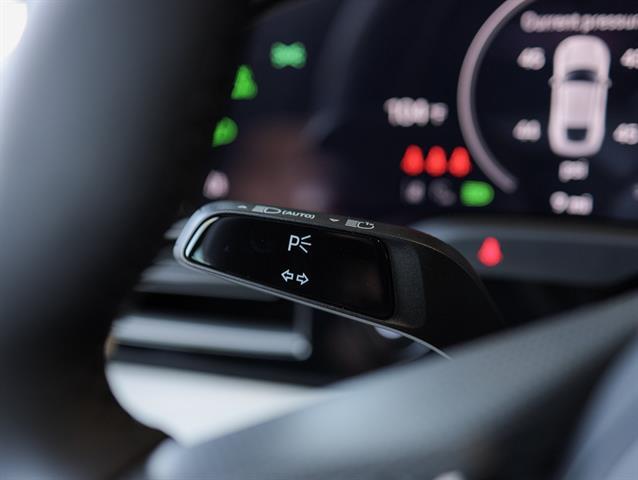 2025 Porsche Taycan 4 Bakersfield CA