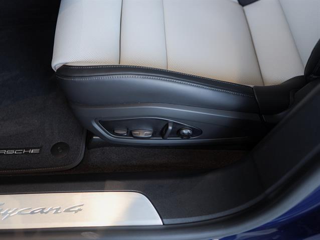 2025 Porsche Taycan 4 Bakersfield CA