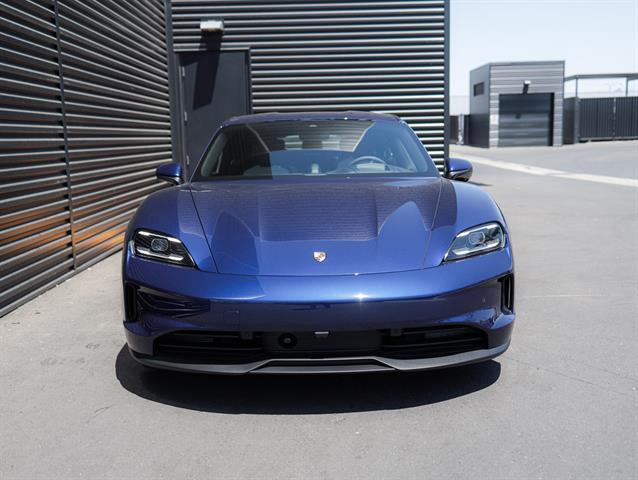 2025 Porsche Taycan 4 Bakersfield CA