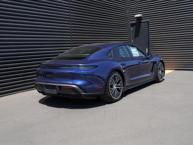 2025 Porsche Taycan 4 Bakersfield CA
