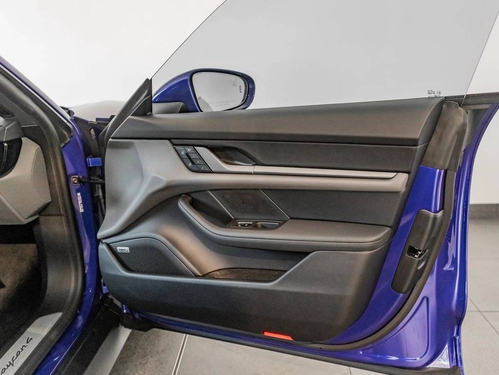 2025 Porsche Taycan 4 Colorado Springs CO