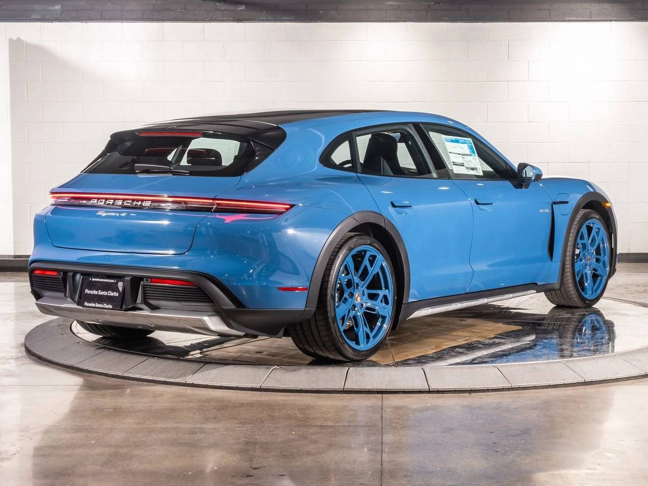 2025 Porsche Taycan 4 Cross Turismo Santa Clarita CA