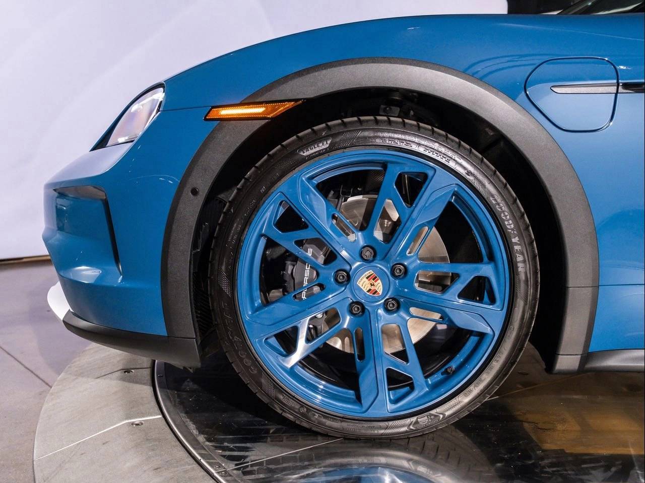 2025 Porsche Taycan 4 Cross Turismo Santa Clarita CA