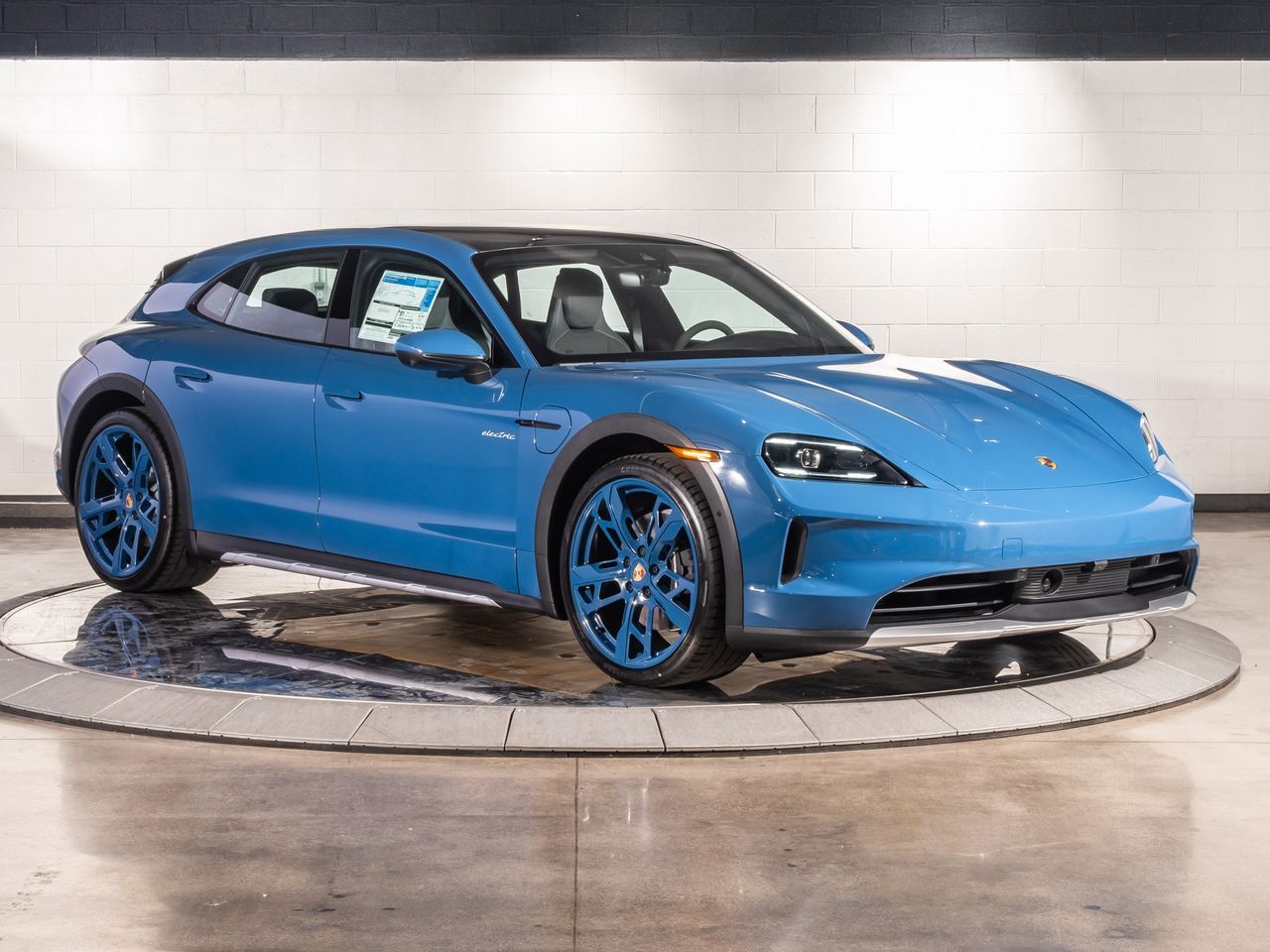 2025 Porsche Taycan 4 Cross Turismo Santa Clarita CA
