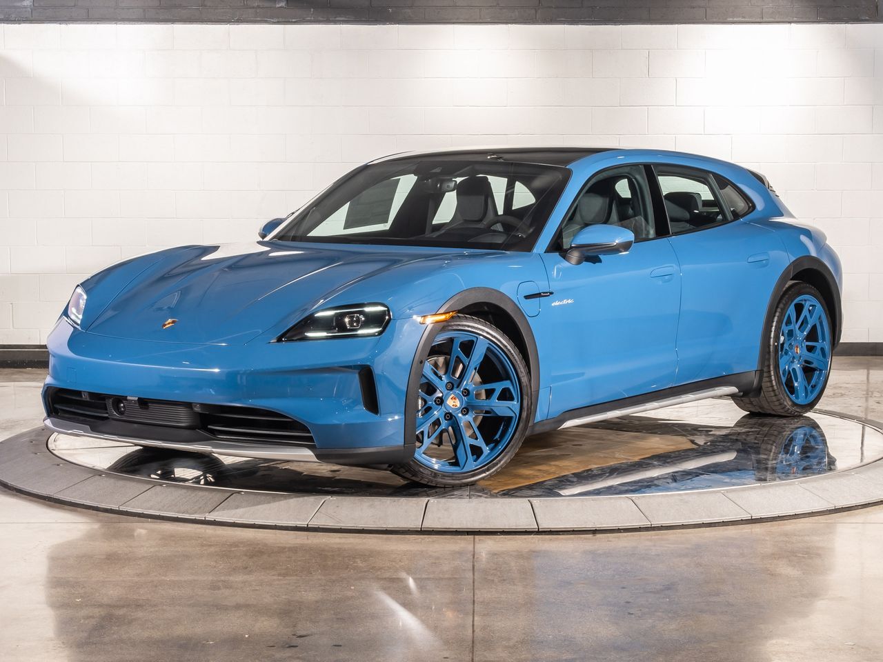 2025 Porsche Taycan 4 Cross Turismo Santa Clarita CA