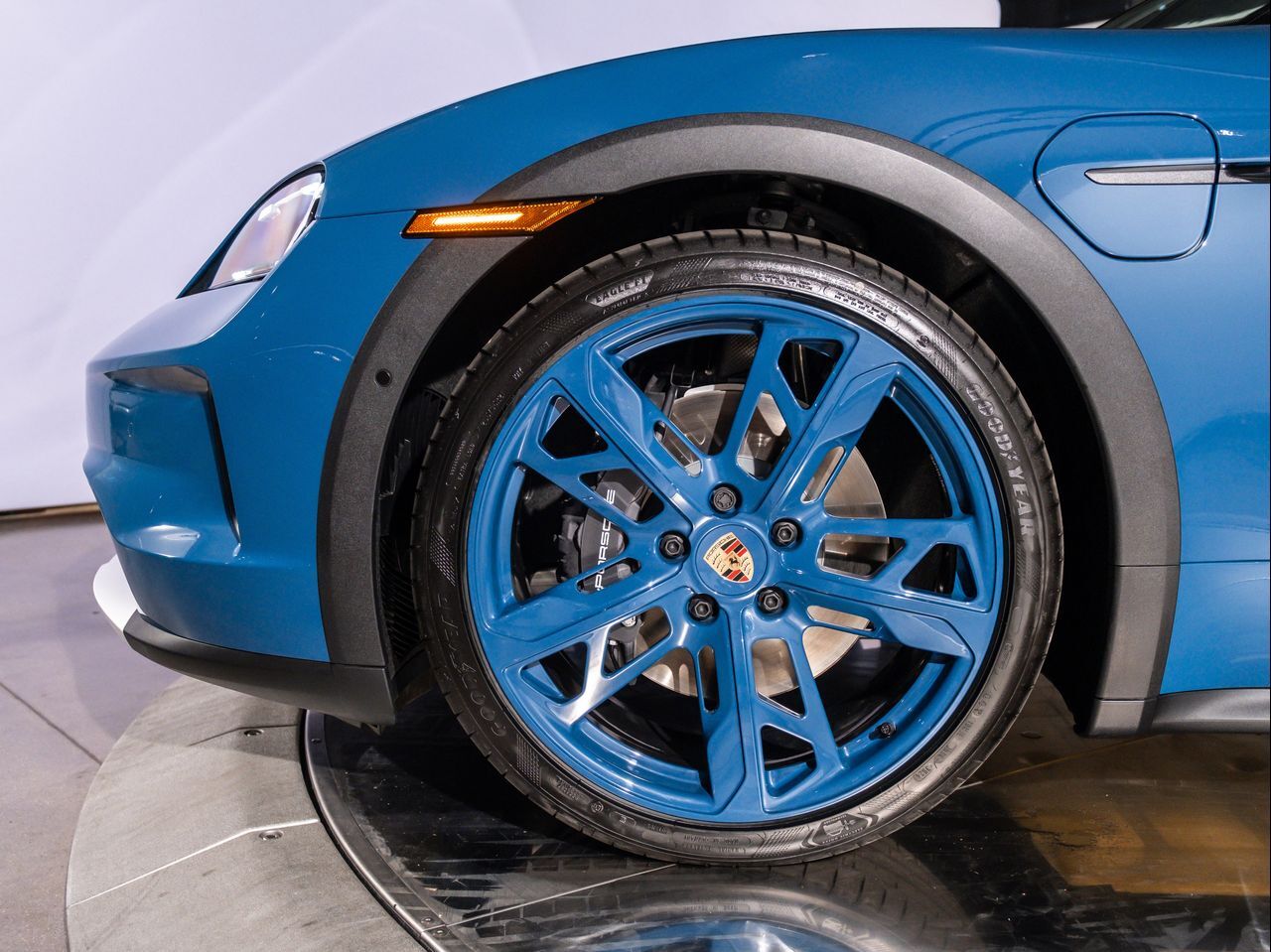 2025 Porsche Taycan 4 Cross Turismo Santa Clarita CA