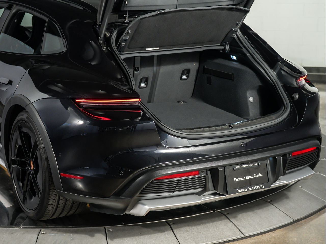 2025 Porsche Taycan 4 Cross Turismo Santa Clarita CA