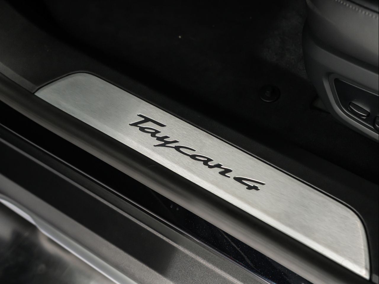 2025 Porsche Taycan 4 Cross Turismo Santa Clarita CA