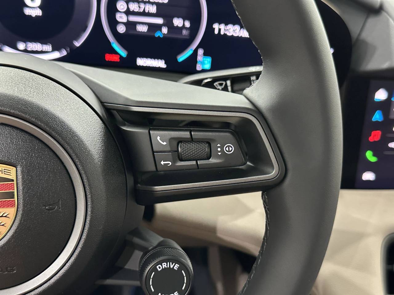 2025 Porsche Taycan 4 Newark DE