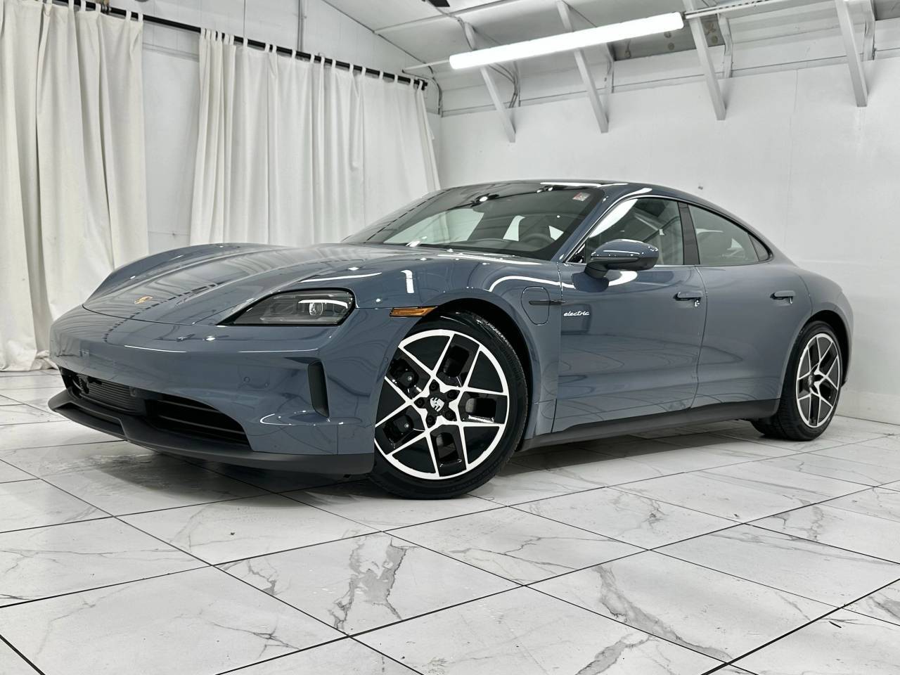 2025 Porsche Taycan 4 Newark DE