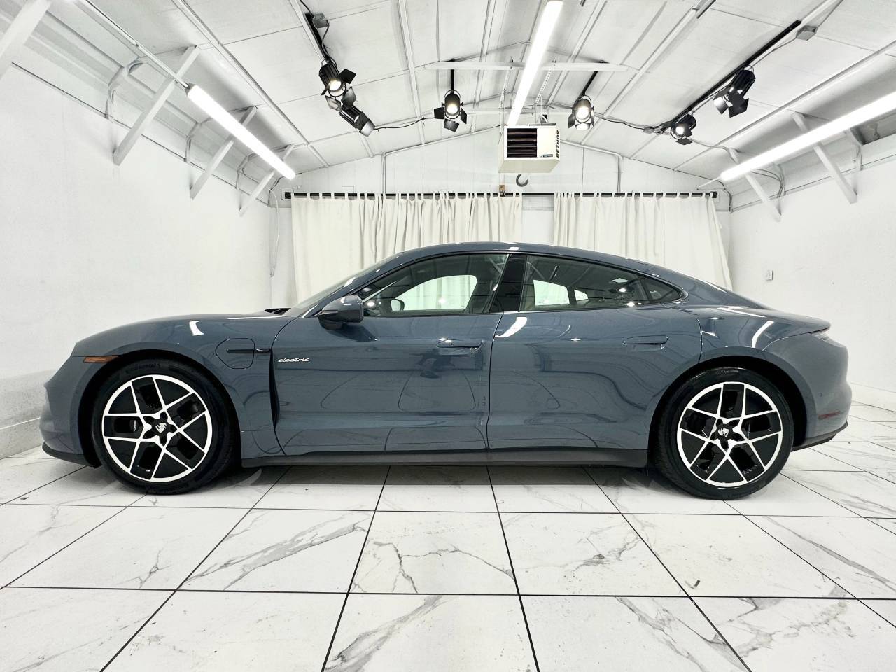 2025 Porsche Taycan 4 Newark DE