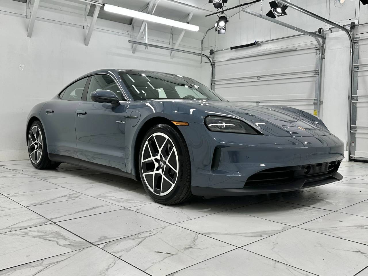 2025 Porsche Taycan 4 Newark DE
