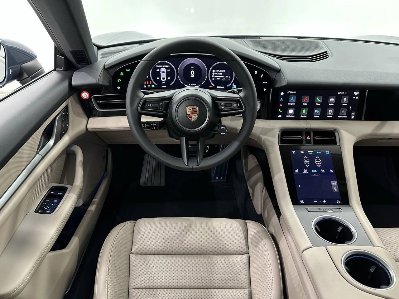 2025 Porsche Taycan 4 Newark DE