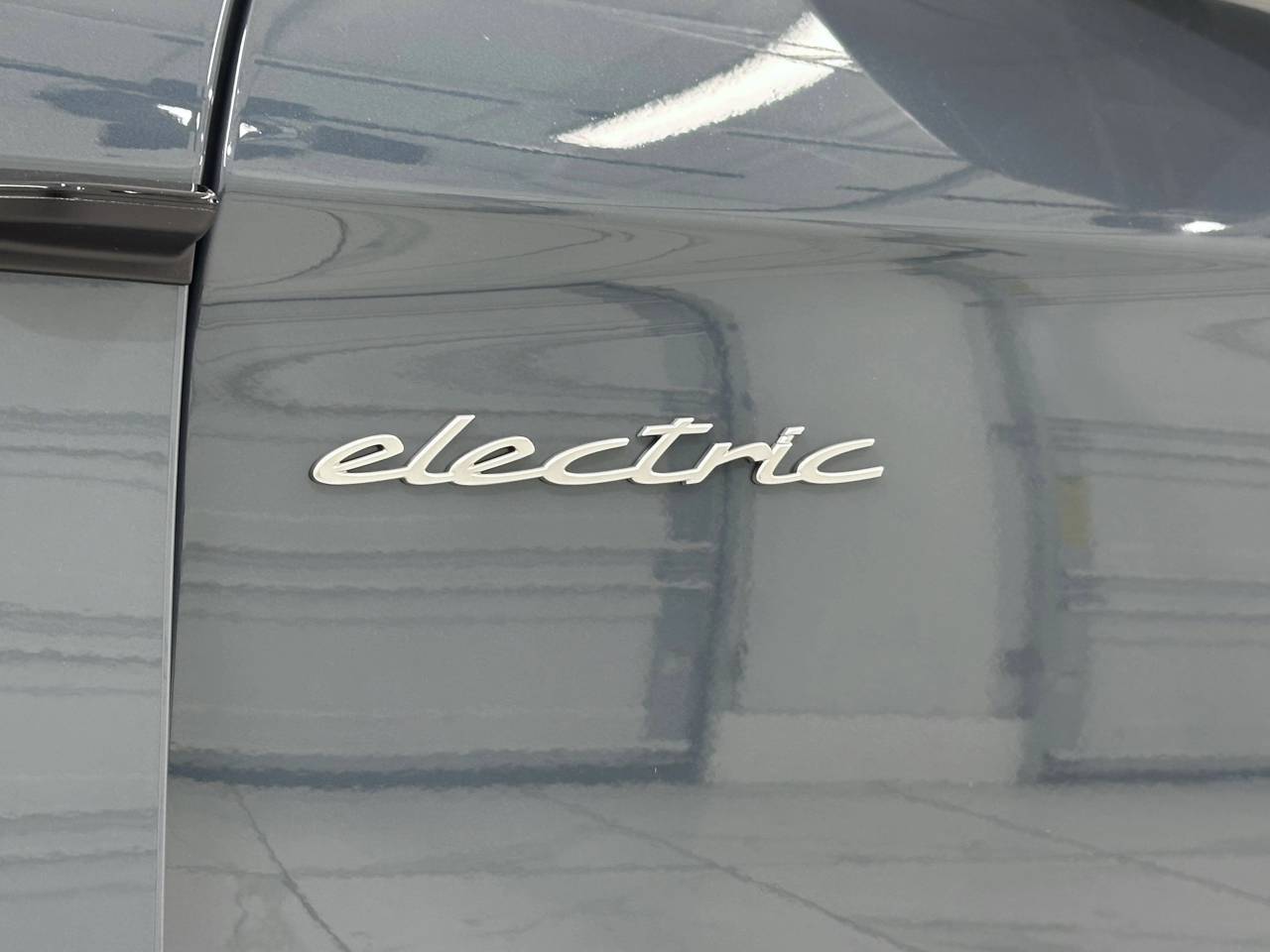 2025 Porsche Taycan 4 Newark DE