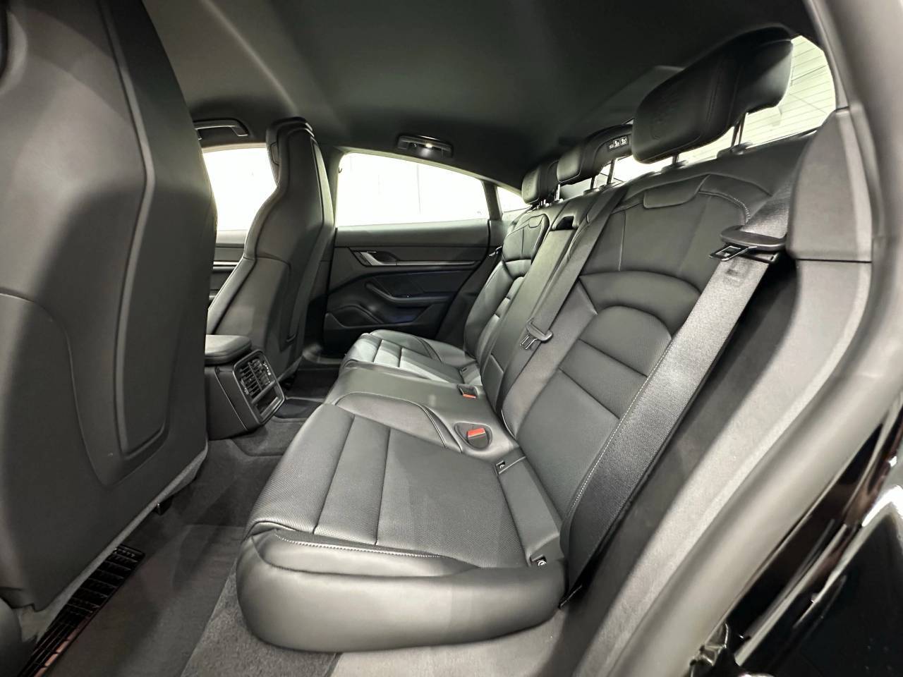 2025 Porsche Taycan 4 Newark DE