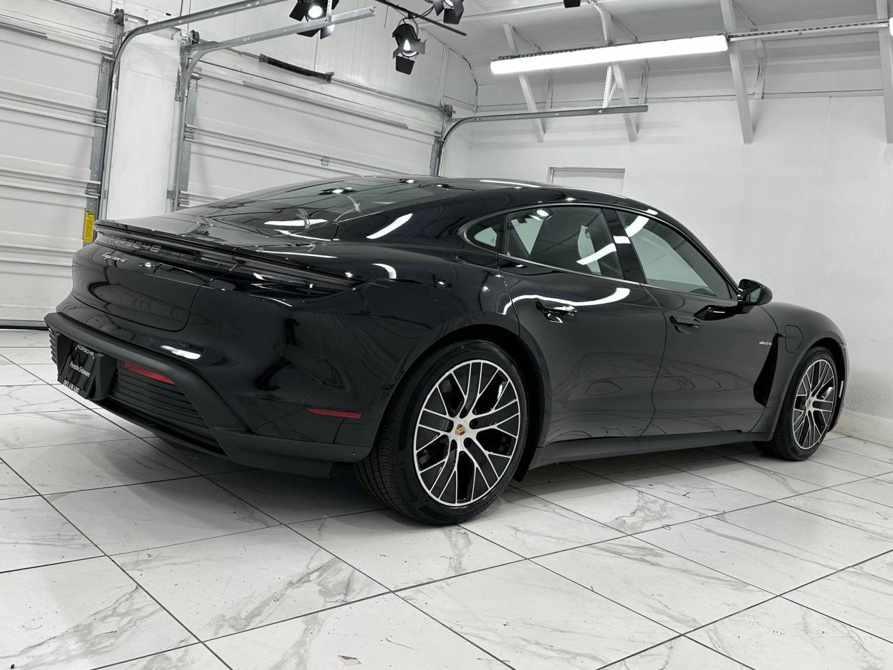 2025 Porsche Taycan 4 Newark DE