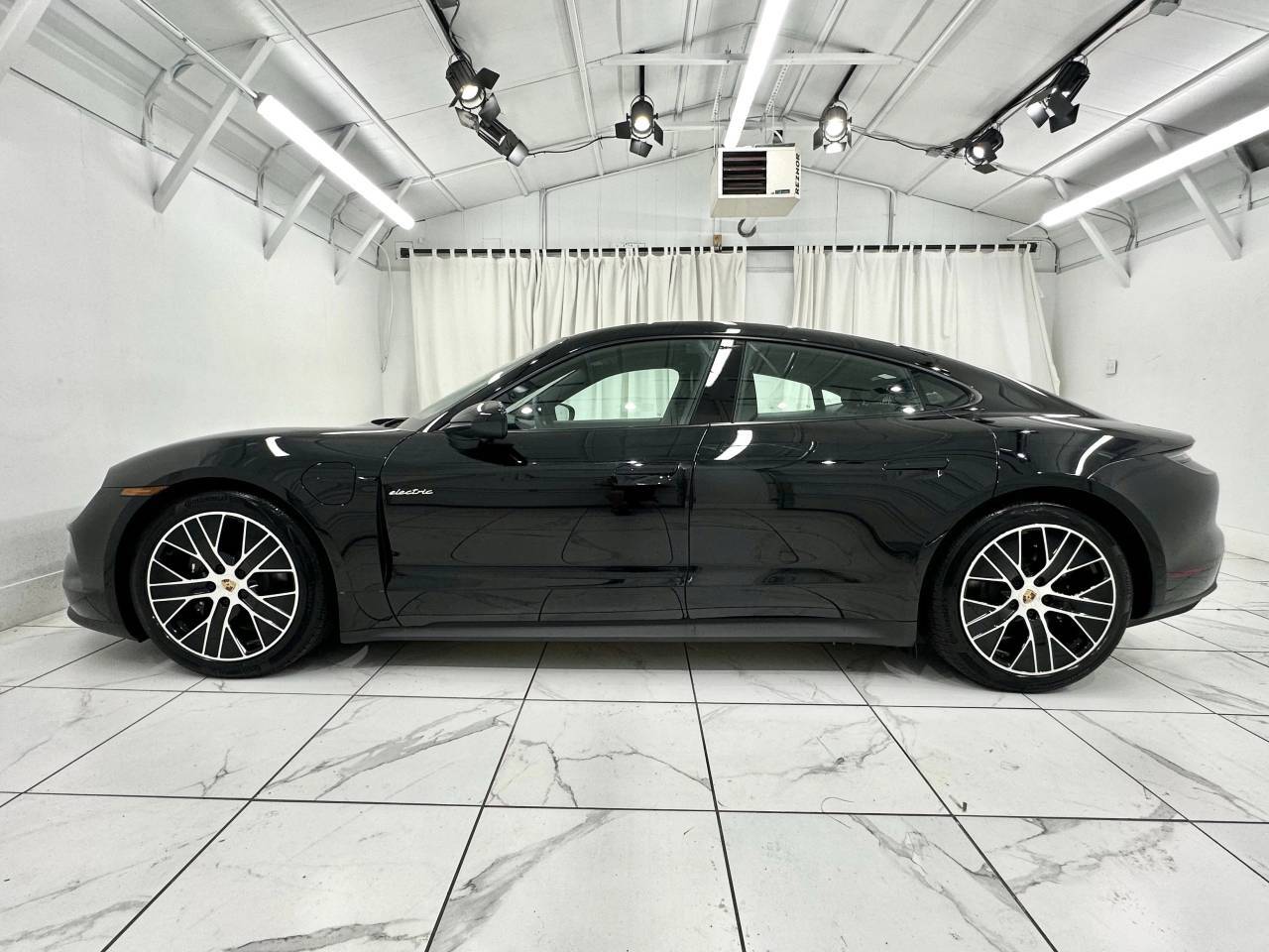 2025 Porsche Taycan 4 Newark DE