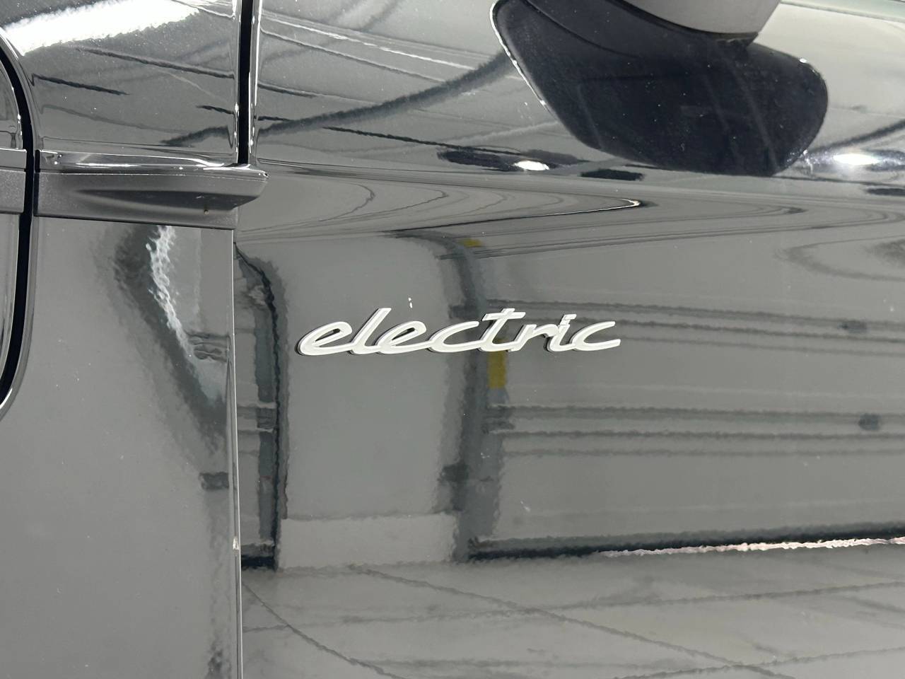 2025 Porsche Taycan 4 Newark DE