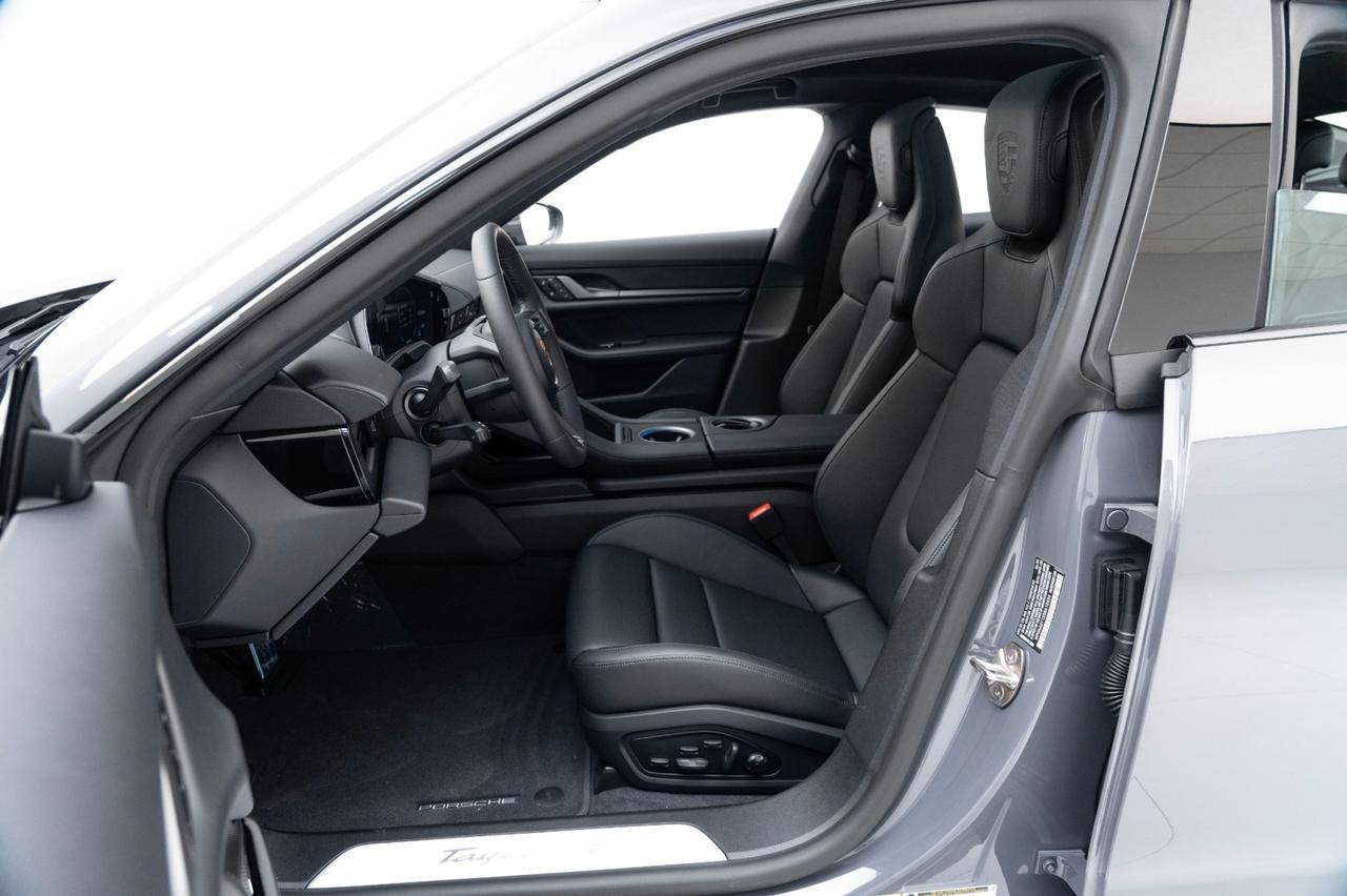 2025 Porsche Taycan 4 Pompano Beach FL