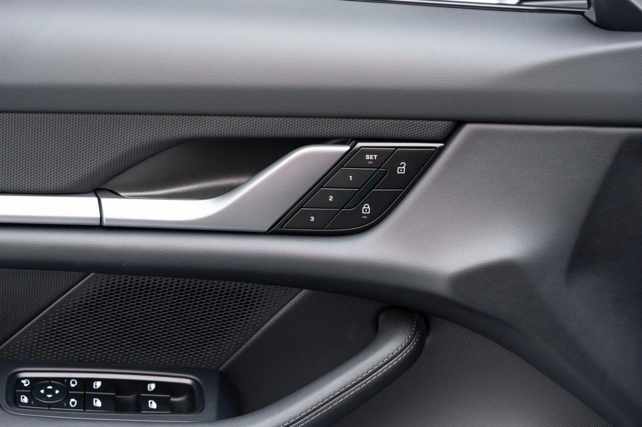 2025 Porsche Taycan 4 Pompano Beach FL