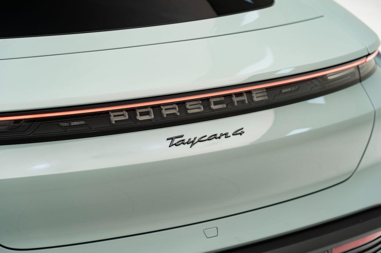 2025 Porsche Taycan 4 Pompano Beach FL